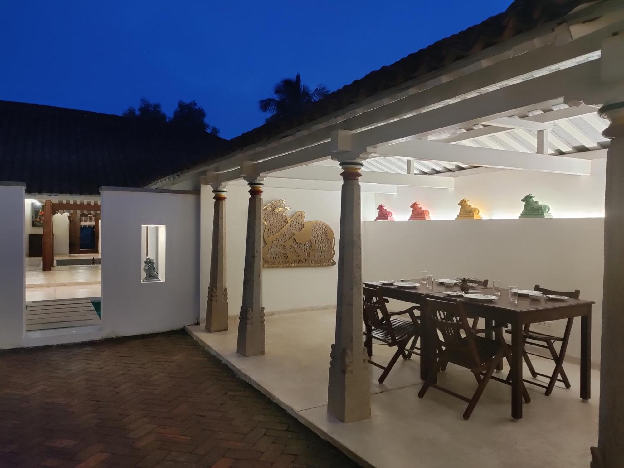 Mangala Heritage By Luxunlock Private Villas Tirukkannapuram Luaran gambar